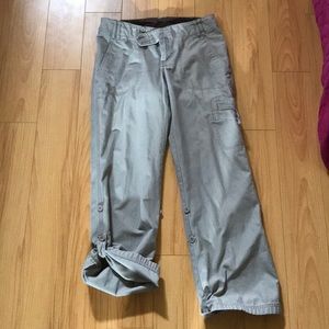 North Face Khaki Cargo Hiking Pants 6/M